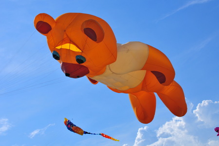 Kite and balloonのeditorial素材