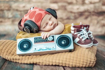 Closeup portrait of the young newborn DJの写真素材