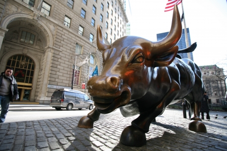 NEW YORK CITY - JANUARY 01: The landmark Charging Bull in Lower Manhattan represents the strength and power of the American People January 01, 2009 in New York, NY NEW YORK CITY - JANUARY 01: The landmark Charging Bull in Lower Manhattan represents the strength and power of the American People January 01, 2009 in New York, NY