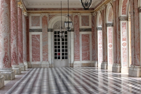 Colonnaded the Grand Trianon in Palace Versailles, France. The Grand Trianon was a private place for the kingのeditorial素材