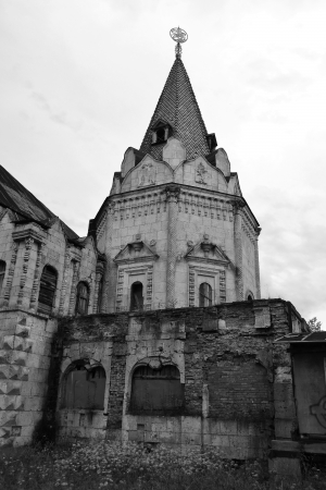 View of Abandoned Feodorovsky gorodok in Tsarskoye Selo, St.Petersburg, Russia. Black and whiteのeditorial素材