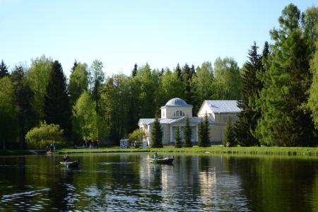 Park in Pavlovsk at summer, St.Petersburg, Russiaのeditorial素材