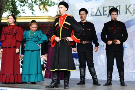 St. Petersburg, Russia: July 28, 2013 - Statement by the Cossack Choirのeditorial素材