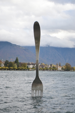 Giant fork in water. Vevey, Switzerlandのeditorial素材