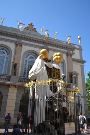 Figueras, Spain - June 24, 2013: Entrance in Theatre and Museum Dali in Figueres, Spainのeditorial素材
