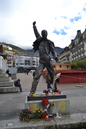 Montreux, Switzerland - November 6, 2013: Statue of Freddie Mercury in Montreux, Switzerland.のeditorial素材