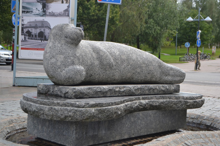 LAPPEENRANTA, FINLAND - AUGUST 21, 2014: Sculpture of Saimaa ringed seal in center of Lappeenranta.のeditorial素材