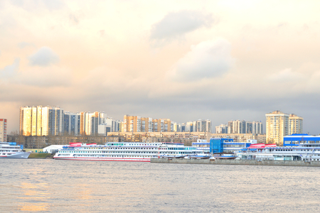 ST.PETERSBURG, RUSSSIA - 21 APRIL 2016: View of river Neva on the outskirts of St. Petersburg at cloud spring evening.のeditorial素材