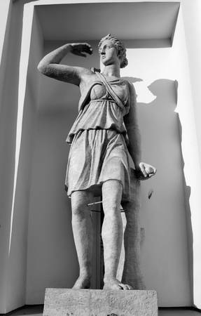 Statue of Artemis in St. Petersburg, Russia. Black and white. Artemis - in ancient Greek mythology, always a young goddess of hunting, the goddess of fertility, , the patroness of all life on Earth.のeditorial素材