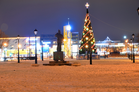 ST.PETERSBURG, RUSSIA - 25 DECEMBER 2017: City park at winter night in microdistrict Rybatskoe on the outskirts of St. Petersburg, Russia.のeditorial素材
