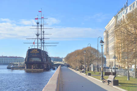 ST.PETERSBURG, RUSSIA - 25 FEBRUARY 2020: Embankment of Neva river in center of St.Petersburg at sunny spring day, Russia.のeditorial素材
