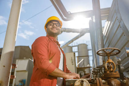 Experienced multinational specialist working with multinational at factory