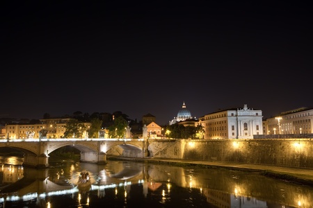 Italy. Rome. Night. The bridge Vittorio Emmanuel through Tiber.の写真素材