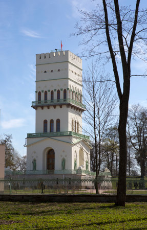 The White Tower in Tsarskoye Selo  in Aleksandrovsky park, Pushkin, Russiaのeditorial素材
