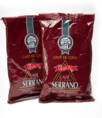 SAINT-PETERSBURG, RUSSIA- FEBRUARY 16, 2013: several pack of coffee, produced by Cubaのeditorial素材