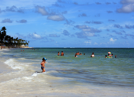 Holiday, sea, sun, palm trees - a paradise on earth.の写真素材