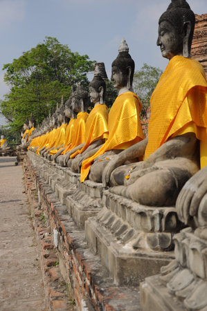 Perspective Buddha statueの写真素材