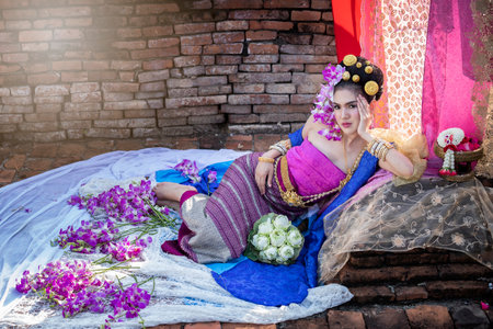 Beautyful Thai woman wearing thai traditional clothingの写真素材