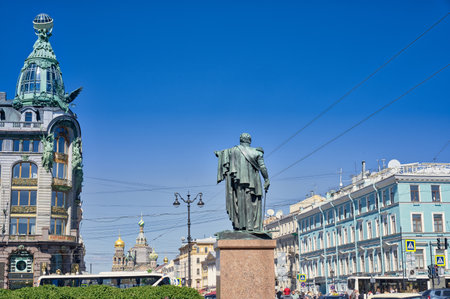View of the Monument to Mikhail Kutuzov from the Kazan Cathedral. Also in the frame is the House of the Zingers, the Church of the Savior on Spilled Blood and Nevsky Prospekt. Russia Saint Petersburg. 05/29/2021 pm 16.25のeditorial素材