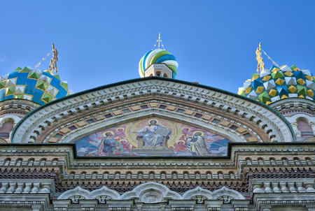 The Church of the Savior on Blood. Golden domes. A popular tourist destination. Russia Saint Petersburg 05/29/2021のeditorial素材