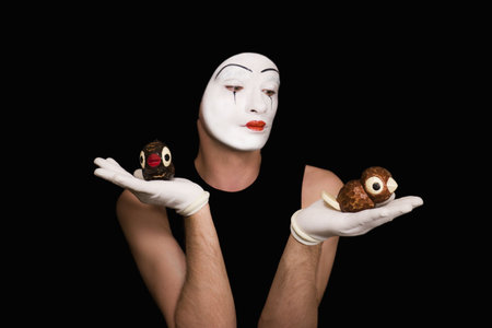 Portrait of the mime with toy birdsの写真素材