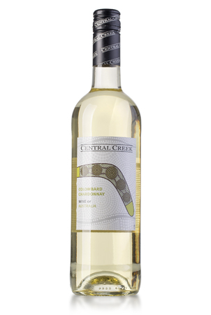 Chisinau, Moldova 27 July 2016: Bottle of white wine Central Creek. Colombard Chardonnay. Australiaのeditorial素材