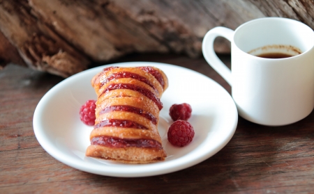 Strudel and coffee