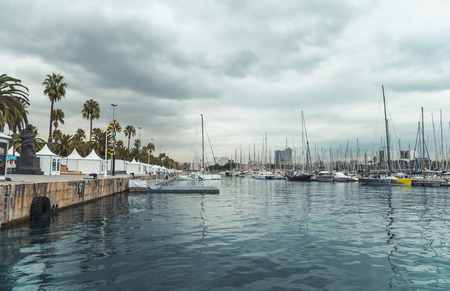 BARCELONA, CATALONIA, SPAIN - OCTOBER 10, 2016. Yachts in Port Vell in Barcelonaのeditorial素材