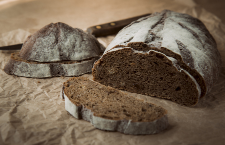 Black bread with walnuts and raisins