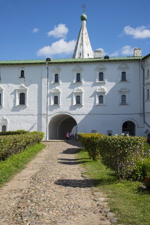SUZDAL, VLADIMIR REGION / RUSSIA - 25 AUGUST 2015: Archbishop's chamber of Suzdal Kremlinのeditorial素材