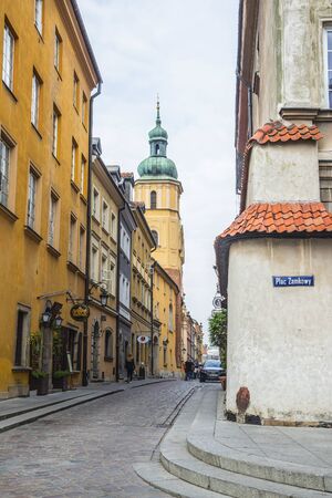 WARSAW / POLAND - SEPTEMBER 28, 2016: Street of old town in Warsawのeditorial素材