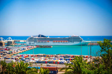 BARCELONA, CATALONIA / SPAIN - June 14, 2017: Panoramic view on the port of Barcelona cityのeditorial素材