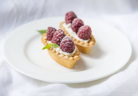 Dessert with cottage cheese and fruit