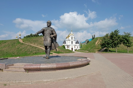 Dmitrov, Russia - July 29, 2016: Yury Dolgoruky monument on the background of the assumption Cathedral of the Dmitrov Kremlinのeditorial素材