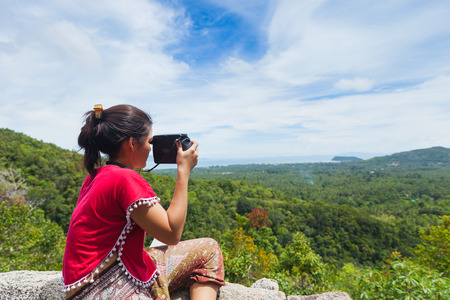 SURAT THANI, THAILAND - Jul 17 : Traveller Taking the picture of landscape view at Koh Phangan on July 17,2016 in Surat Thani, Thailand.のeditorial素材