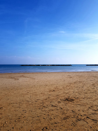 beach and tropical sea under the blue sky, beautiful photo digital picture