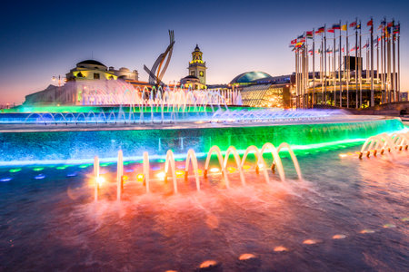 Evening view of the European Square and the fountain "abduction of Europe" at the Kiev railway station in Moscow. Russiaの写真素材