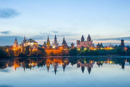 Picturesque view with lake and Izmailovsky Kremlin. Russiaの写真素材
