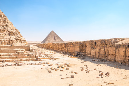 View of the Pyramid of Menkaure from the base of the Pyramid of Khafre on the Giza plateau. Cairoの写真素材