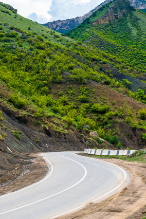 Winding asphalt road in the mountains of the North Caucasus of Dagestan. Russiaの写真素材
