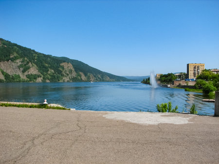 Embankment and fountains in the city of Krasnoyarsk.の写真素材