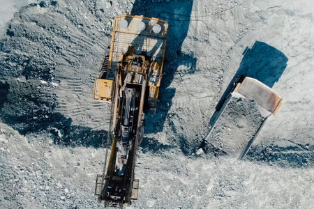 Loading and transportation of stone chips on dump trucks