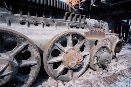 Excavator tracks, repair and restoration.の写真素材