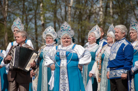 MOSCOW - MAY 9: The folk ensemble concert in honor of Victory in Great Patriotic War on May 9, 2011  in Moscow, Russiaのeditorial素材