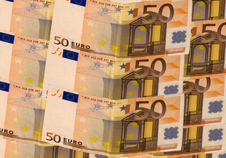 Many banknotes of 50 euro