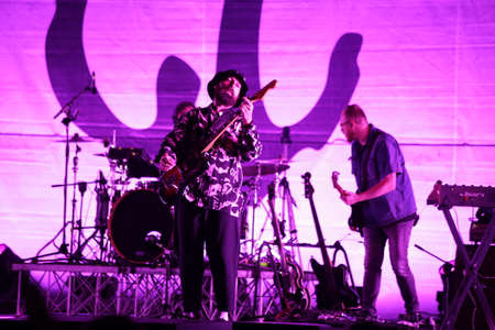 SEPTEMBER 2, 2021 - GENOA, ITALY: Italian band Coma Cose play live at Arena del Mare di Porto Antico in Genoa, Italy for Goa-Boa Festival 2021のeditorial素材