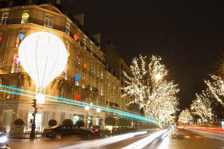 The boutique Dior decorated for Christmas, Paris, France.のeditorial素材