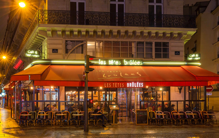 Les Tetes brulees Daredevils in French is traditional French cafe located in the heart of Paris.のeditorial素材