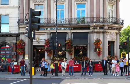 The exterior of the Admiralty pub on Trafalgar Square in London, on 7th May 2016.のeditorial素材