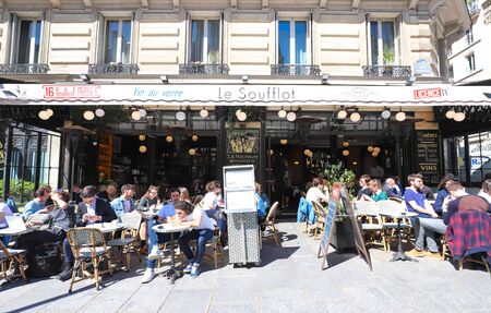 Le Soufflot is a historic restaurant in the 6th arrondissement of Paris., France.のeditorial素材